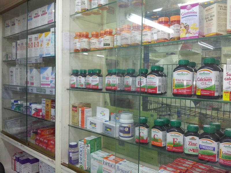 pharmacie-ASCROS-min_pharmacy-218692